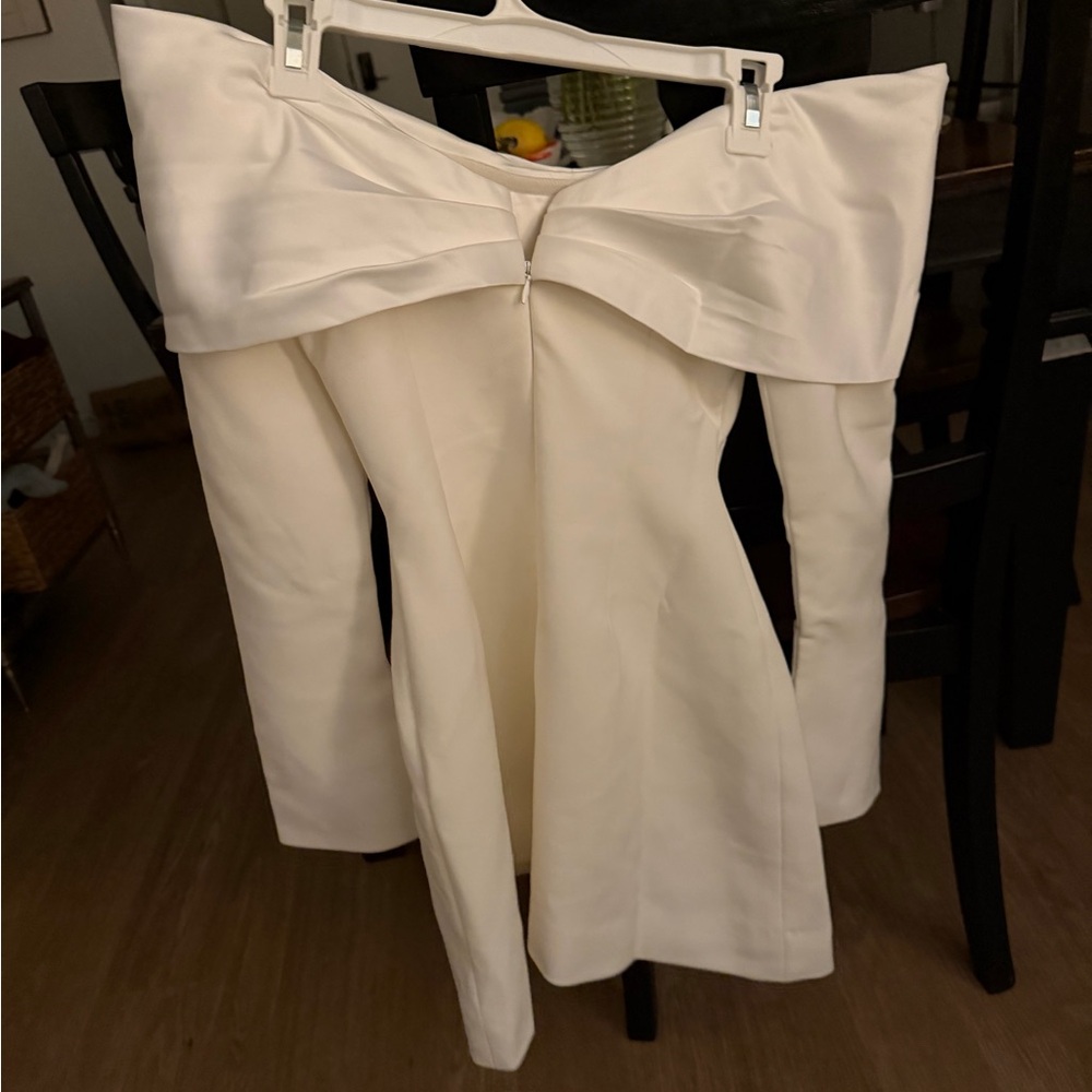 Odd Muse Bow Mini Dress in White - Picture 8 of 11